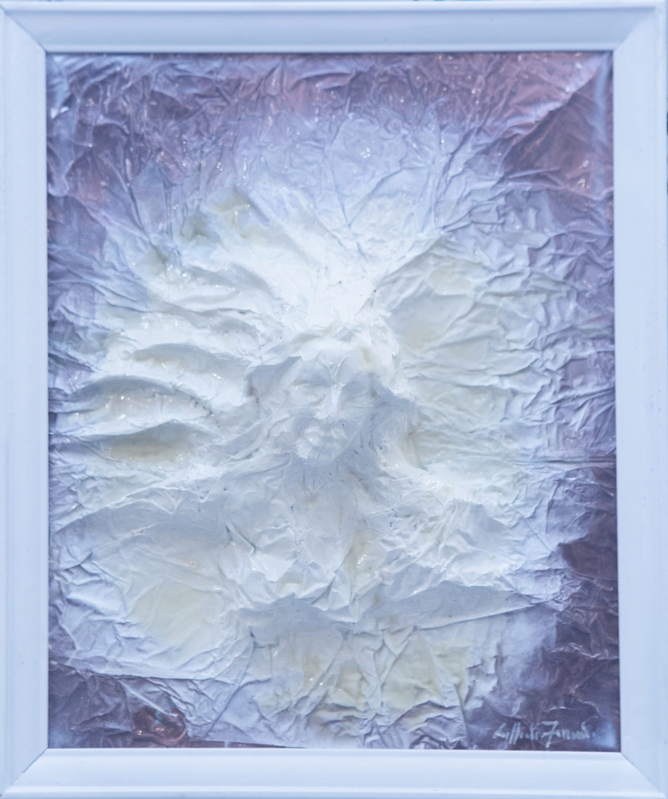 Scultura incorniciata